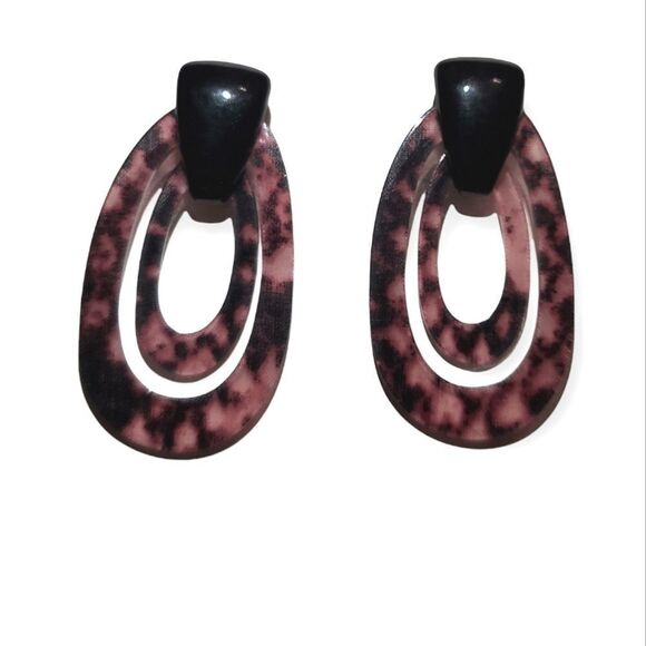 Purple tie dye Earrings - Picture 1 of 3